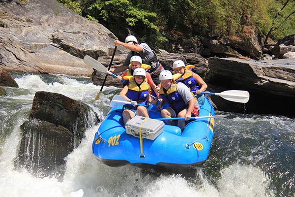 Kolad river rafting